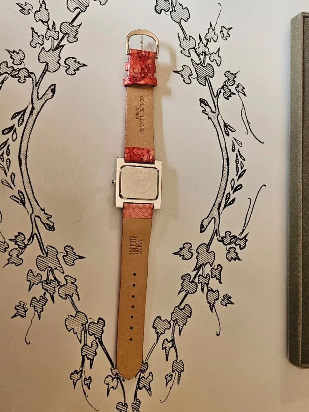 Vintage Nolan Miller Glamour Collection Ladies Rhinestone Watch w/Case New Bat